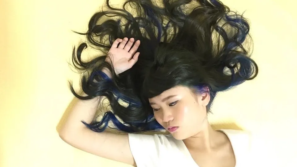 專業髮型設計CREATIVE HAIR(CH一店)