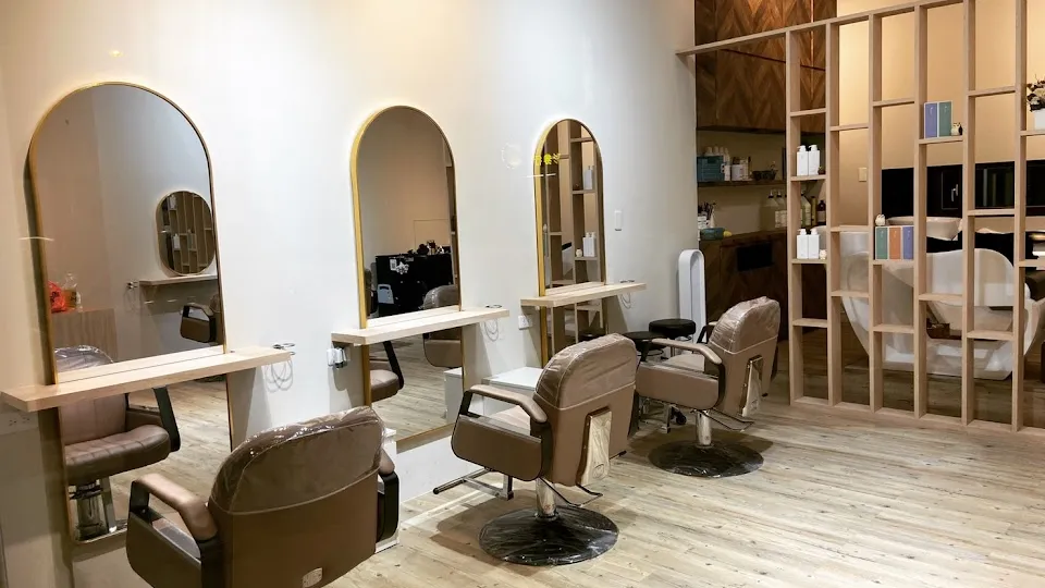 1.42 Hair Salon