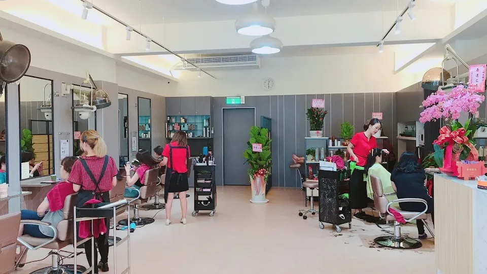 小林髮廊東興店