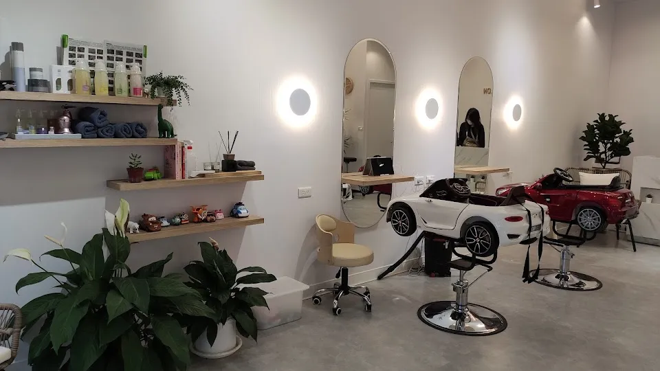 F'e Hair Salon