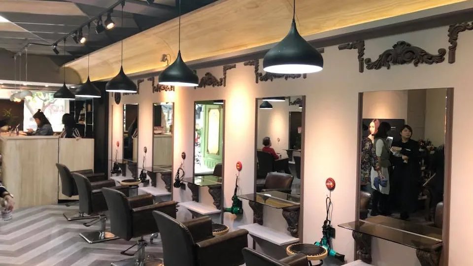 Modern House Hair Salon