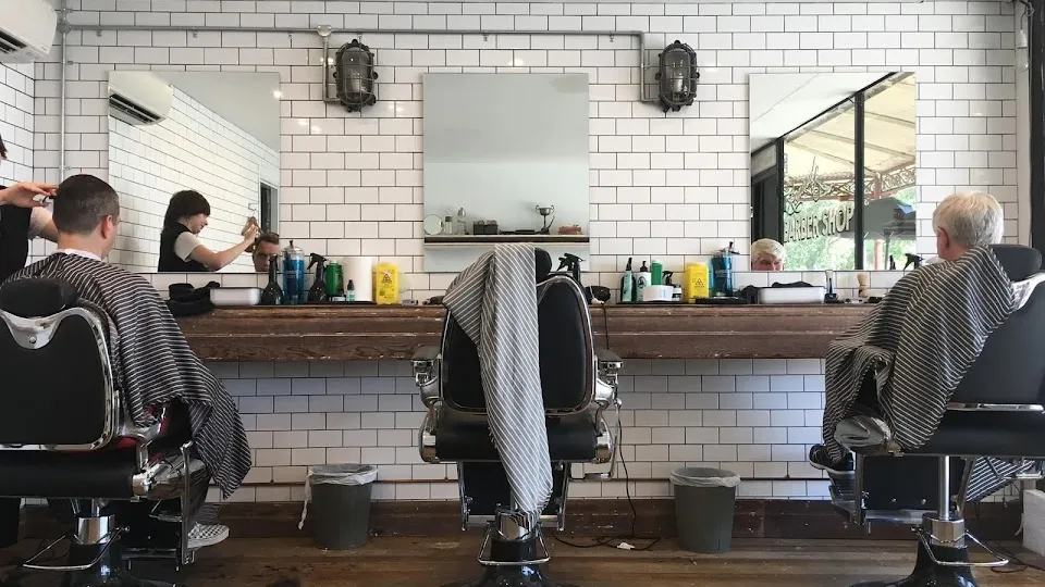 凱倫妞理髮 Karen's Barbershop